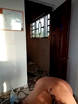 Chat XXX ao vivo de Simone_Miller