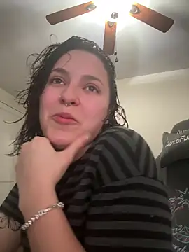 XXX chat uživo modela Mamachulita