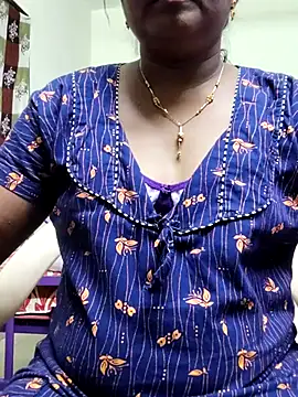 yamini1431 Pertunjukan Webcam