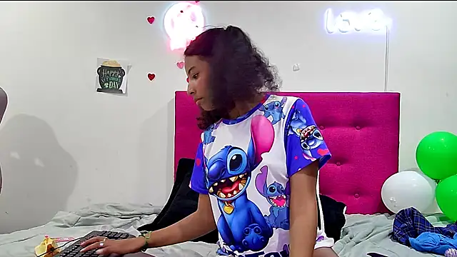 Ellie_Cute7 Live XXX-Chat