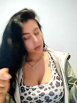 Chat +18 de Luianna ao vivo