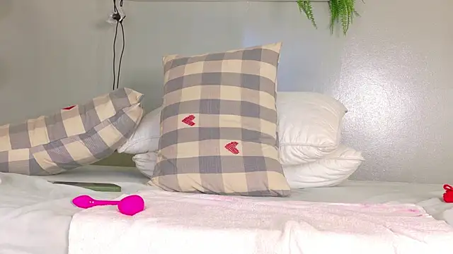 Chatroom XXX en direct de SeleneGibson__