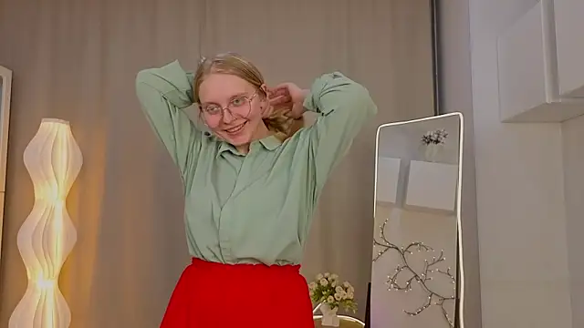 AlicaCohill Adlı Modelin Canlı XXX Sohbeti