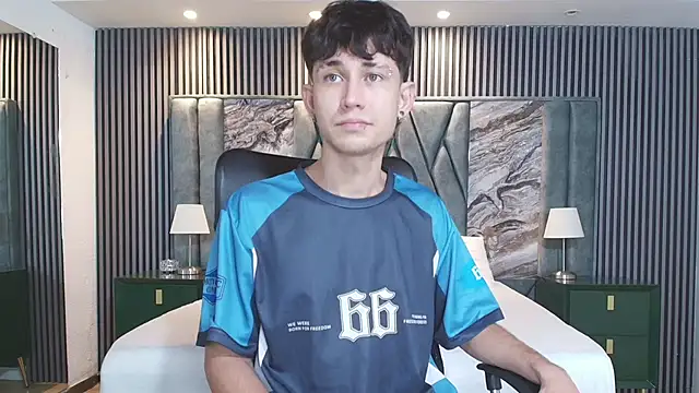 Michael_blue – webcam-show