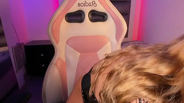 แชท XXX สดของ adhalee_js