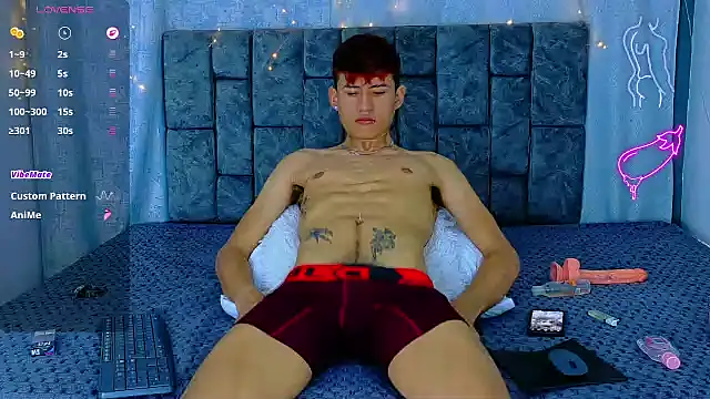 NicolasTorrezのライブXXXチャット