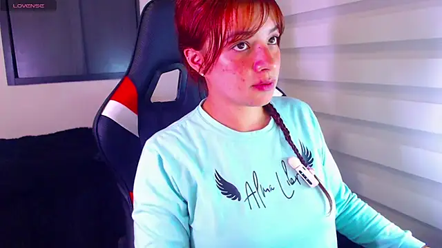 Vannessa__Shy 现场XXX聊天