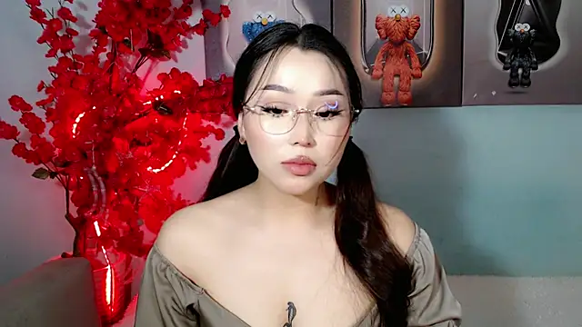 ichiben Chat XXX live