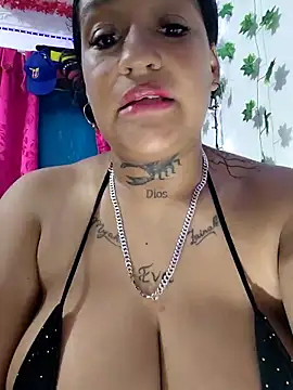 Michelle_Brito1 – Naživo XXX chat