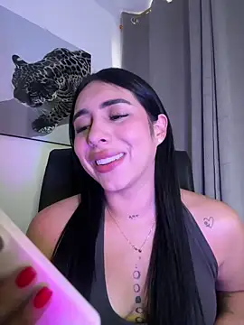 Chat XXX en directo de isabella_jade