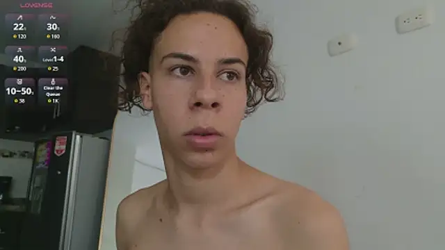 grey___27: онлайн-секс-чат