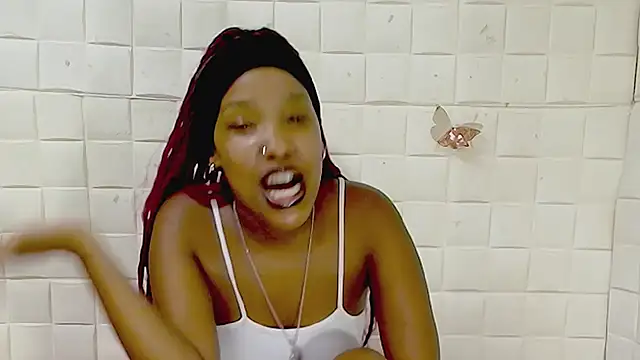 XXX chat uživo modela EroticSexyPrada