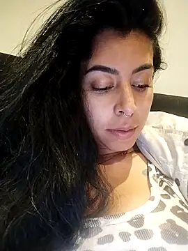 Luianna Chat XXX in diretta