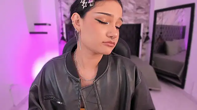 renee_shelby_のライブXXXチャット