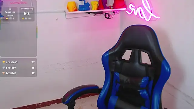 lycoris_19 Chat XXX in diretta