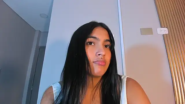 AlanaBlair_ Obrolan Langsung XXX