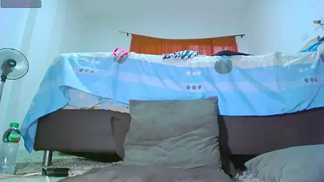 Chat XXX en directo de ashelymalefica