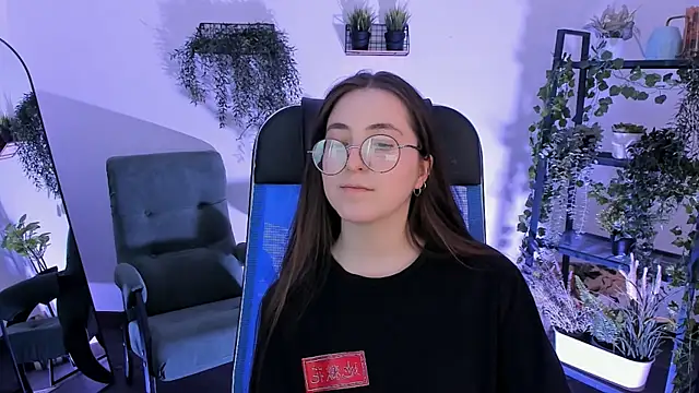 VirtuallVoyant Chat XXX in diretta