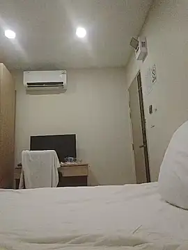 Rowena_Vonnie Live XXX-chat