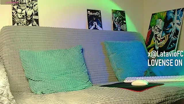 Midnighter_: вебкам-шоу