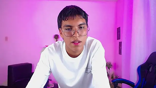 Chat XXX ao vivo de Maecum18