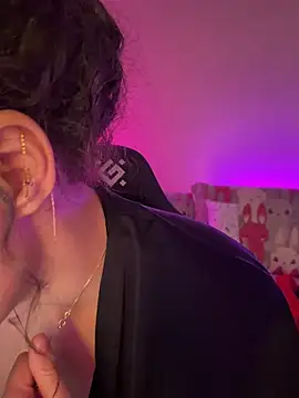 XXX chat uživo modela Your_insomniya