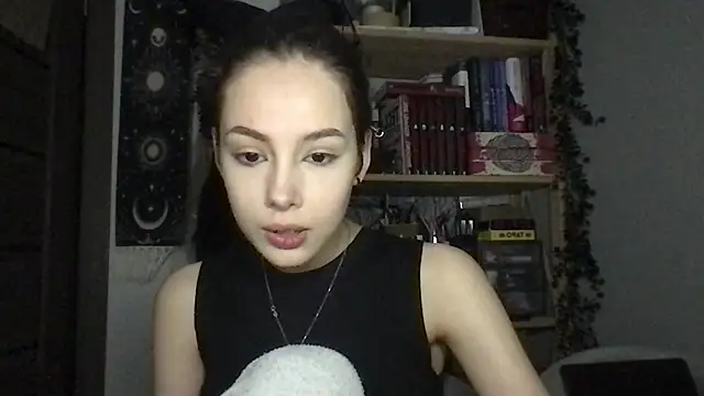 Yuna5343 现场XXX聊天