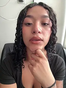 crystal_dlun Chat XXX in diretta