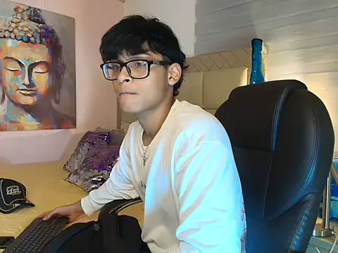 mathias_oberlin Adlı Modelin Canlı XXX Sohbeti