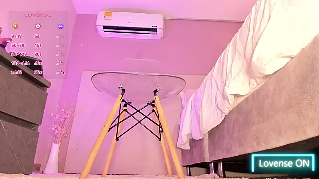 Chat +18 de Miss_Ambeer ao vivo