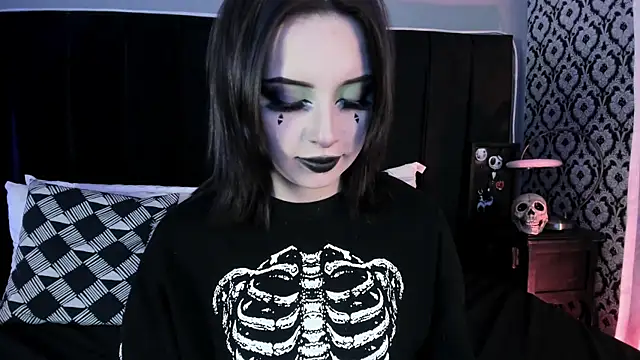 Adeelinee Live XXX-chat