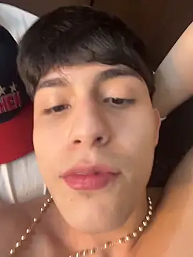 Chat +18 de Lander_Cruz ao vivo