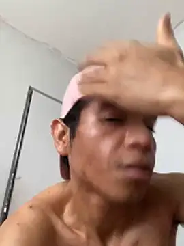 Pokazy przed kamerką – Gaelo100