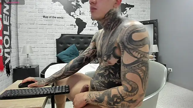 Gury_tattoo Webcam-Show