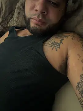 Show webcam de SHY_QUINN