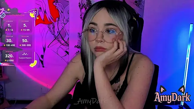 Chat +18 de _AmyDark ao vivo