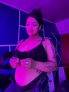 nikol_19x Chat XXX in diretta