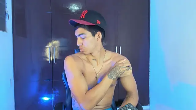 Show Webcam de Milo_LatinBoy