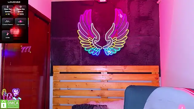 Živý XXX chat REDHOTTER_