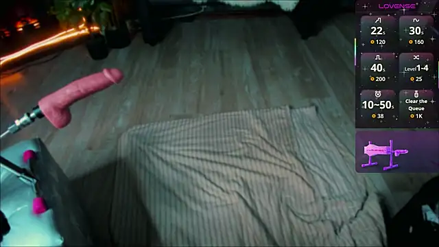 Mira_Fyre 现场XXX聊天