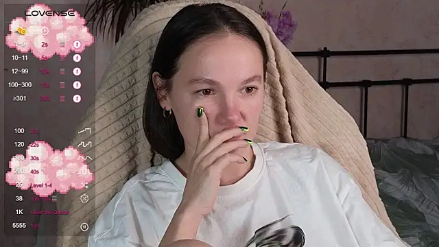 lil_luna_x Adlı Modelin Canlı XXX Sohbeti