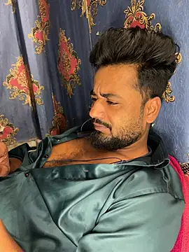 Fredship7890: διαδικτυακό σόου στην κάμερα