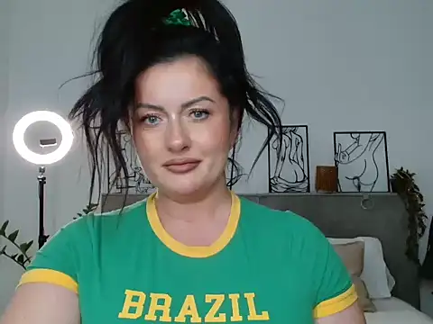 Jasmin0e Webcam show