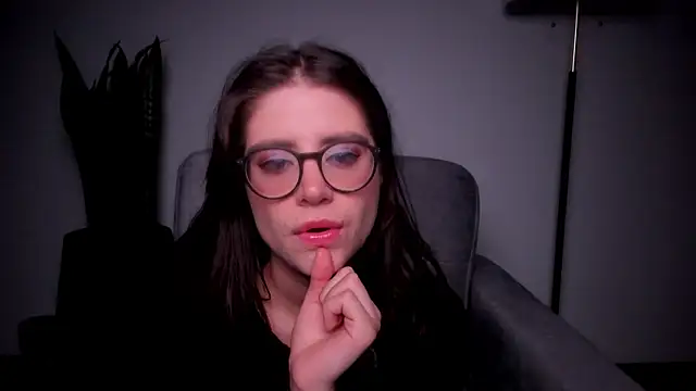 Chat XXX ao vivo de HazelKush