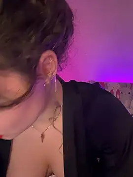 Czat XXX na żywo – Your_insomniya