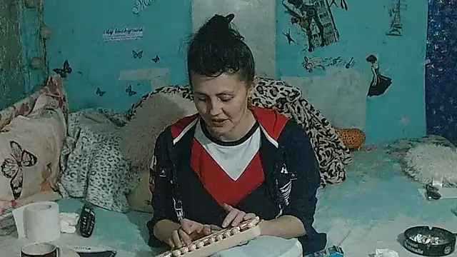 brighteyes77 Chat XXX in diretta