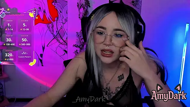 XXX chat uživo modela _AmyDark