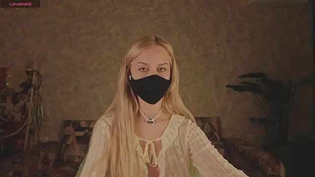 EternalOphelia Chat XXX in diretta