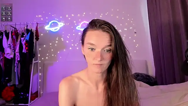 HottieEVER's Live XXX Chat