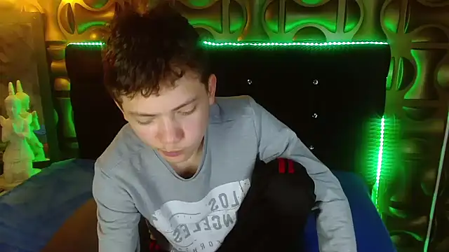 cruz_dante 라이브 XXX 채팅